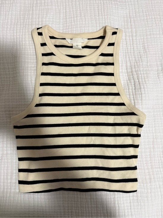 H&M Tops - NEVER WORN H&M Cream and Black Striped Ribbed Cropped Tank